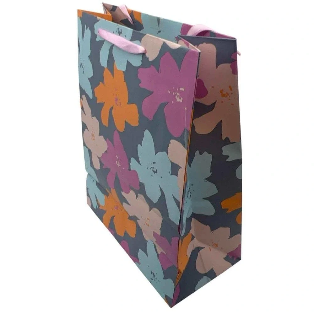 Spritz Gift Bags Floral Flowers Pattern Party Favor Goodie‎ Bags (8) Count 10x12